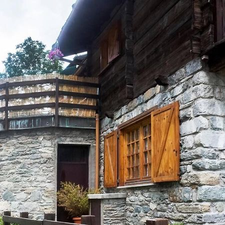 Chalet Indipendente In Centro A Валтурненче Екстериор снимка