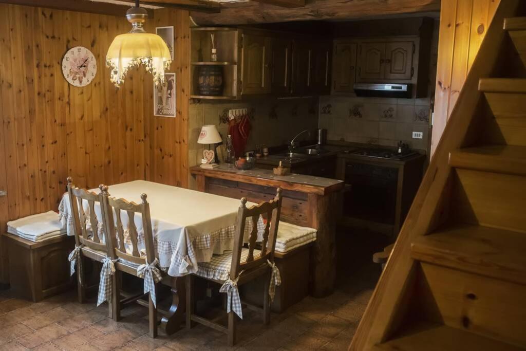 Chalet Indipendente In Centro A Валтурненче Екстериор снимка